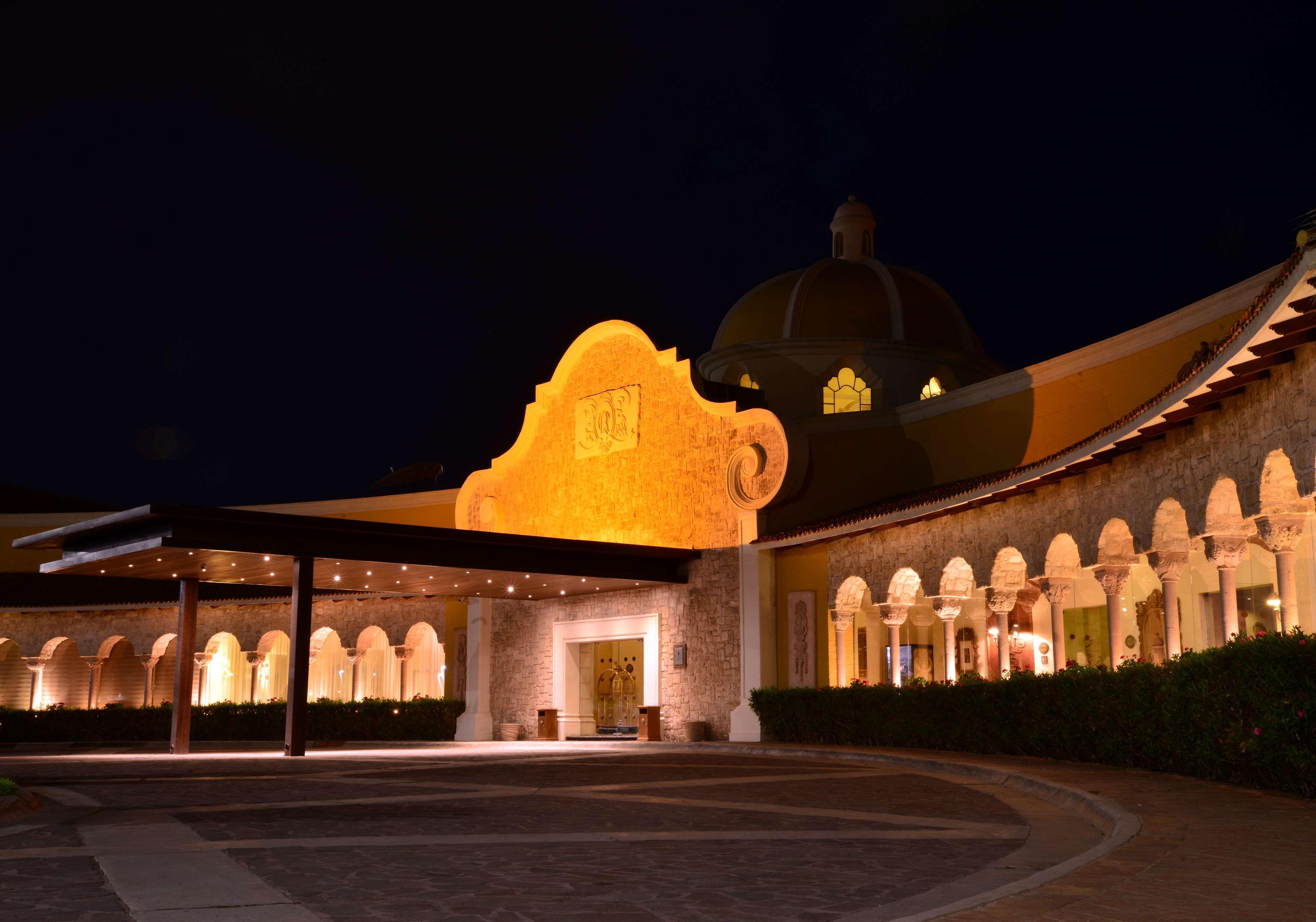 Quinta Real Сальтильо Экстерьер фото